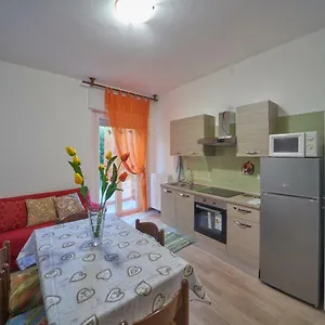  Apartment Casa Della Nonna